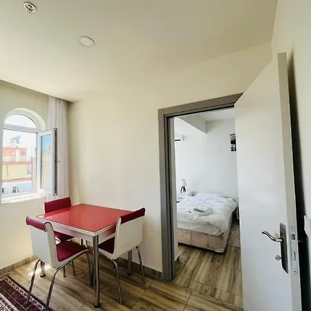 Appartamento Palvan Apartment Hotel